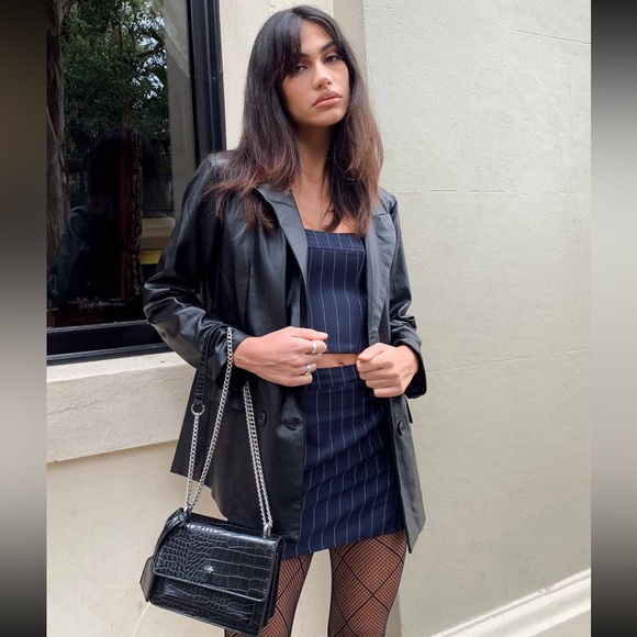 👑Ellen Faux Vegan Leather Blazer - Picture 1 of 12